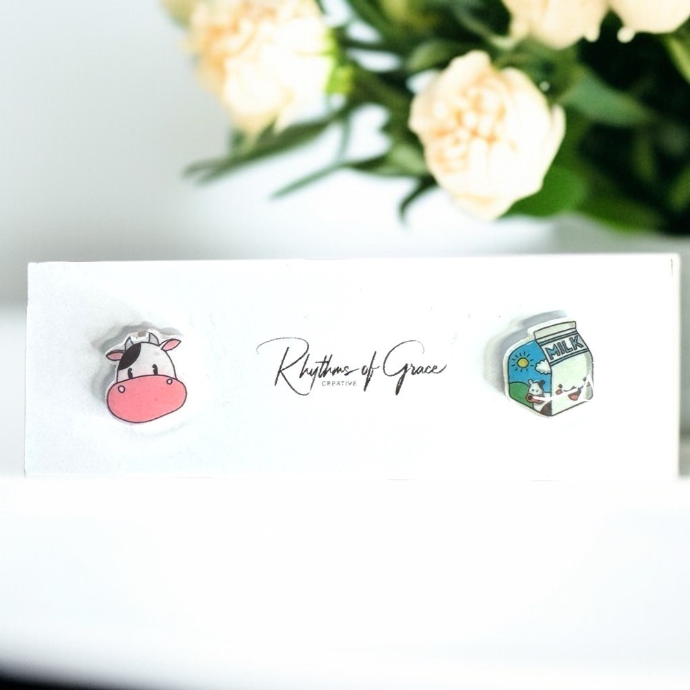 Moo-tiful Moments: Cow & Milk Stud Earrings! 🐄🥛 NWT Farm Life Studs - Picture 3 of 7